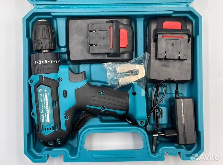 Шуруповерт makita 26v с комплектом