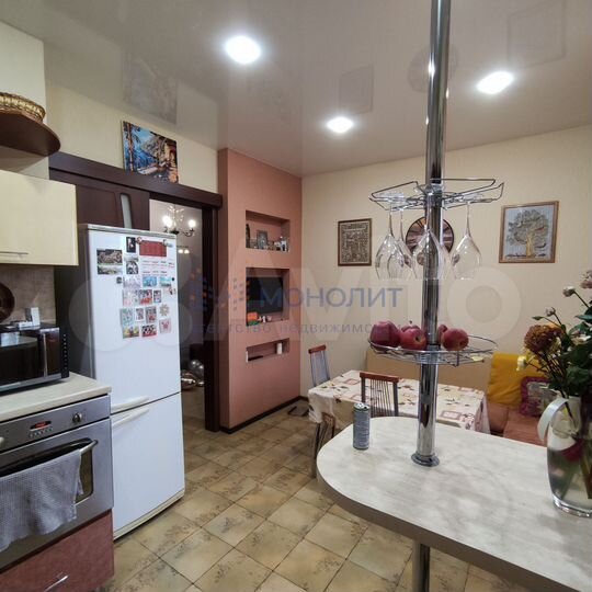 4-к. квартира, 120,7 м², 1/5 эт.