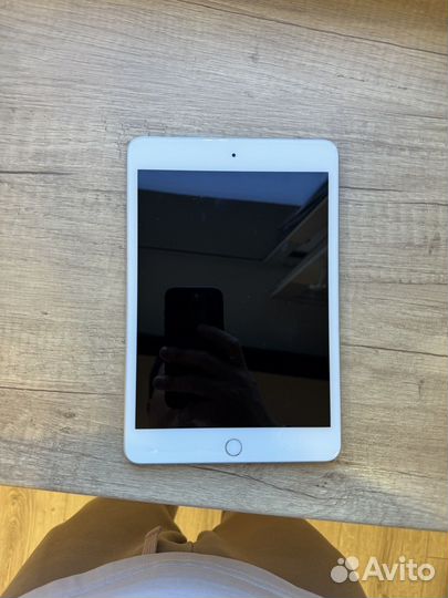 iPad mini 5 64gb + оригинальный SMART cover