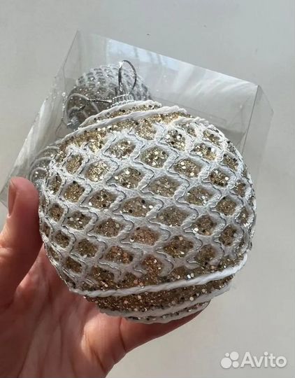 Елочные игрушки