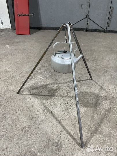 Тренога для котелка, казана