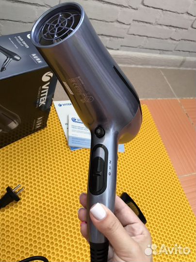 Фен Vitek Aura/ Новый в коробке