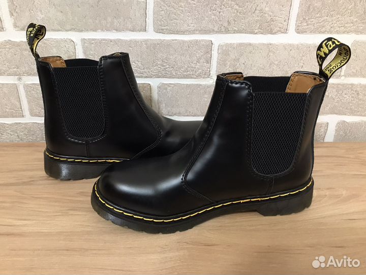 Ботинки Dr martens Челси новые 42 и 43 размеры