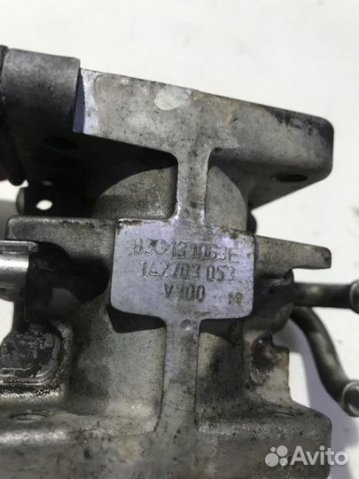 Заслонка воздушная Volkswagen Passat B6