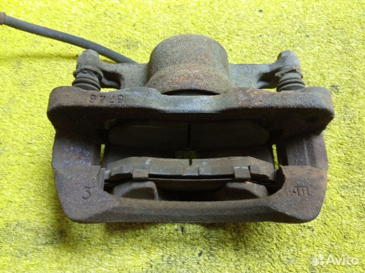 Суппорт передний правый Toyota Town Ace/Lite Ace