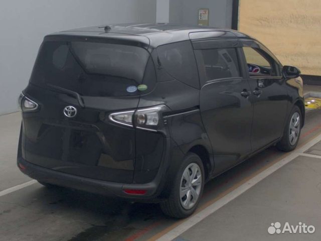 Toyota Sienta 1.5 CVT, 2020, 18 000 км