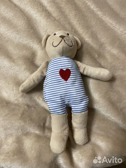 Плюшевый медведь