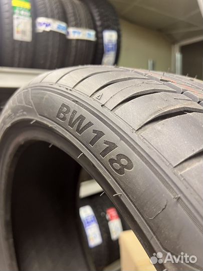 Bearway BW118 275/40 R21 и 315/35 R21 110T