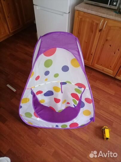 Детская палатка с шариками