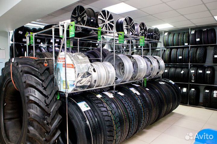 Tracmax X-Privilo TX3 265/35 R18 97Y