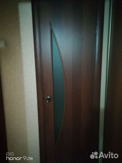 Межкомнатные двери бу 60 см с коробкой