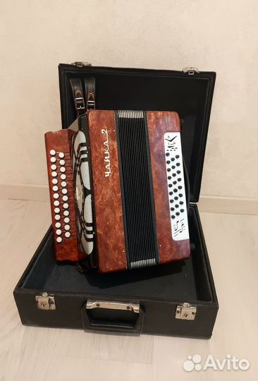 Гармонь Чайка 2
