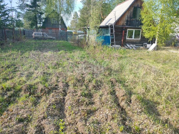 Дача 30 м² на участке 6 сот.