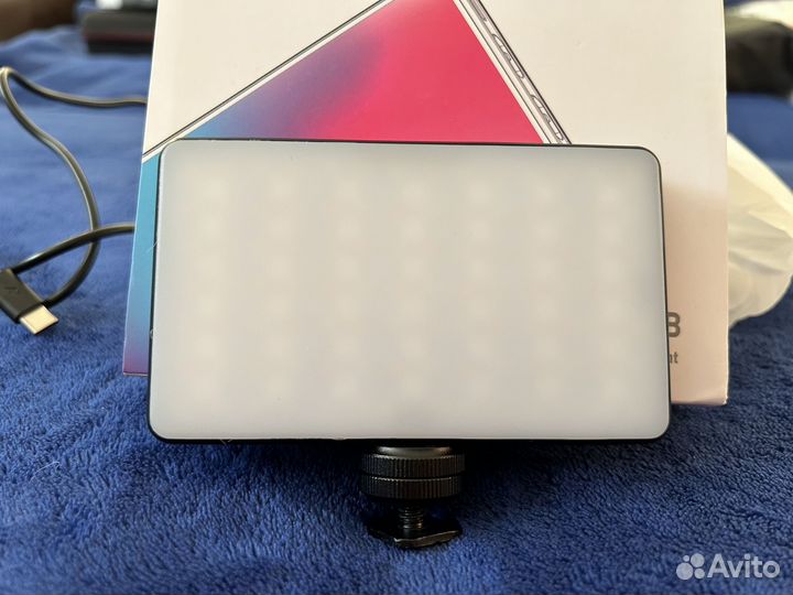 Видео свет W140 RGB студийный