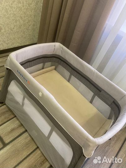 Манеж детский складной