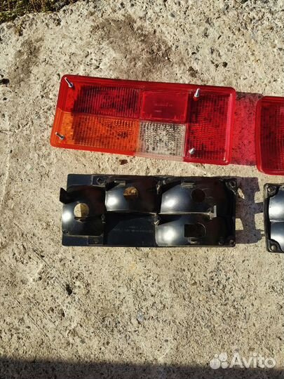 Фонари задние с платами ваз 2105