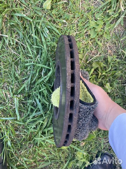 Передние тормозные диски 288мм оригинал Volkswagen