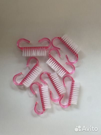 Флаконы для жидкостей, щетки сметки