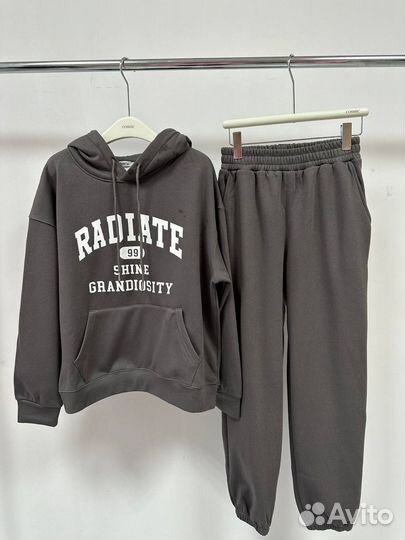 Спортивный костюм