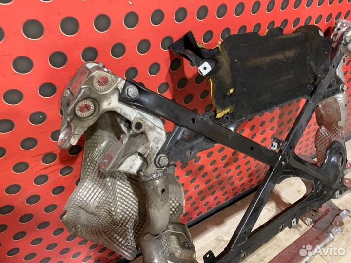 Балка подвески передняя (подрамник) Porsche Macan