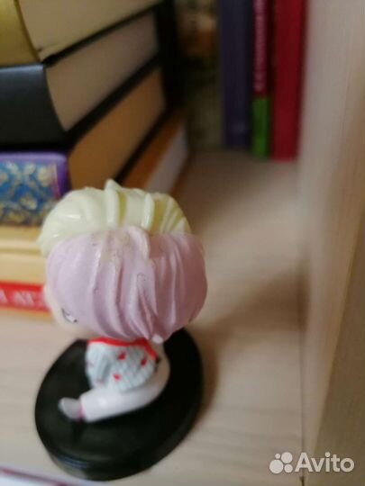 Фигурка BTS V