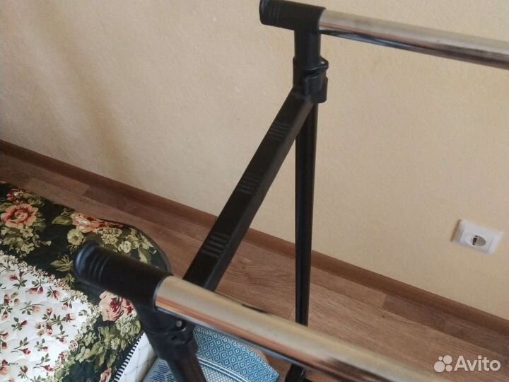 Перекладина для одежды На колесах IKEA