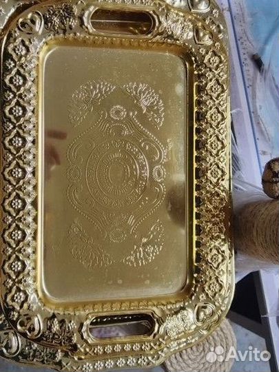 Поднос металлический с ручками