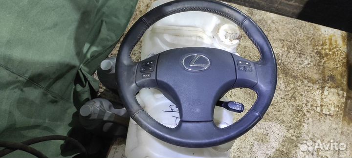 Руль Lexus is 250 в сборе