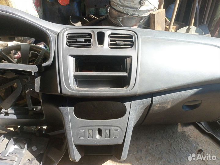 Торпеда на Renault Logan 2 2018гв