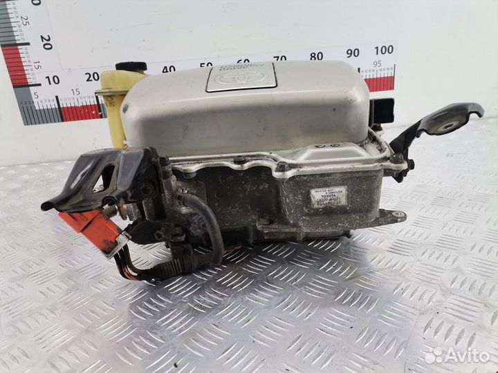 Преобразователь напряжения Toyota Prius 2 2008