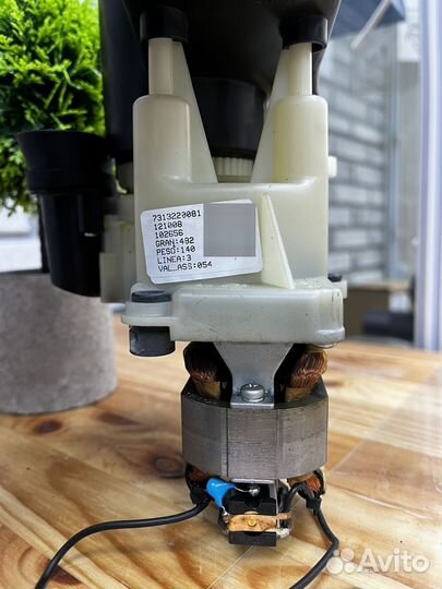 Кофемолка от кофемашины Delonghi esam 3500