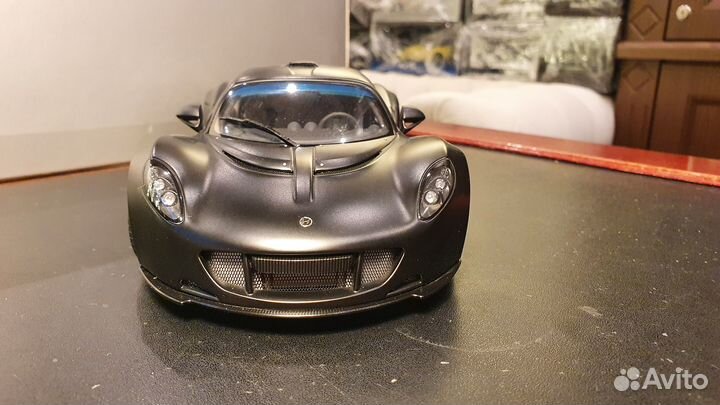 1:18 Autoart Hennessey Venom GT Spyder Matt Black