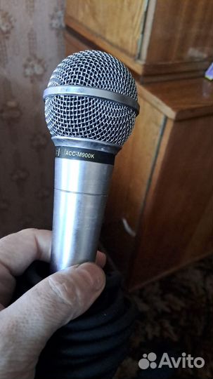Микрофон вокальный LG ACC-M900K
