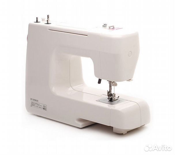 Швейная машина Comfort 18 белый
