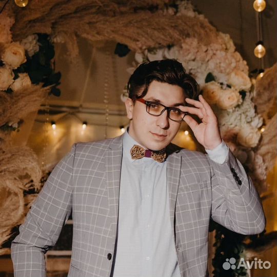 Ведущий на свадьбу