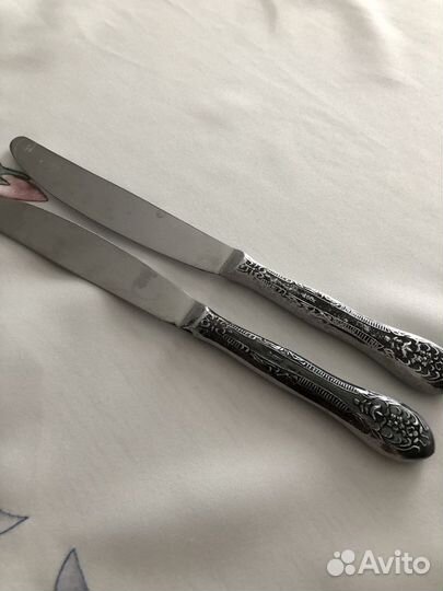 Мельхиоровые старинные ложки,вилки и ножи