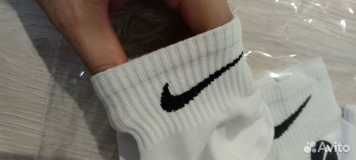 Носки Nike средние белые