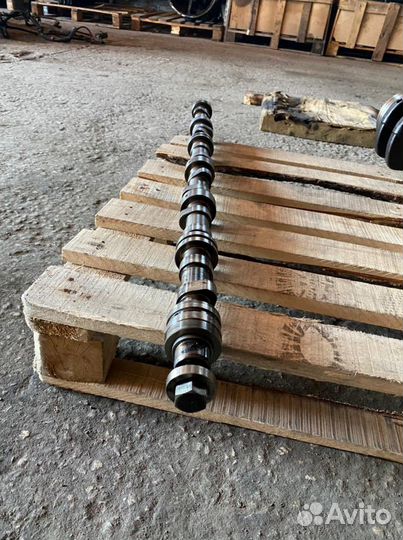 Распредвал DAF XF95 2002 XE315C 430л.с
