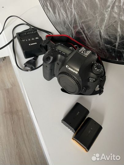 Зеркальный фотоаппарат canon 6d