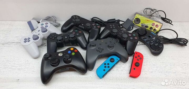 Комплект джойстиков для игровой консоли