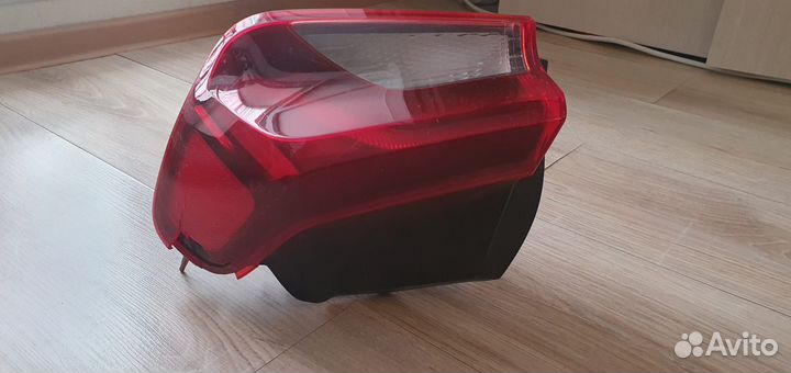 Фонарь задний левый Kia K5