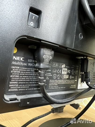 Монитор NEC multisync