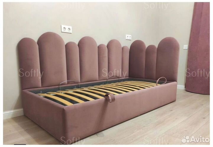 Детская кровать с мягкими бортиками