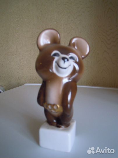 Мишка олимпийский СССР 1980