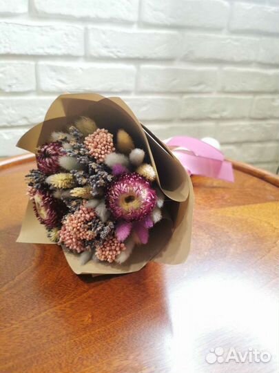 Цветочные композиции, букеты из сухоцветов