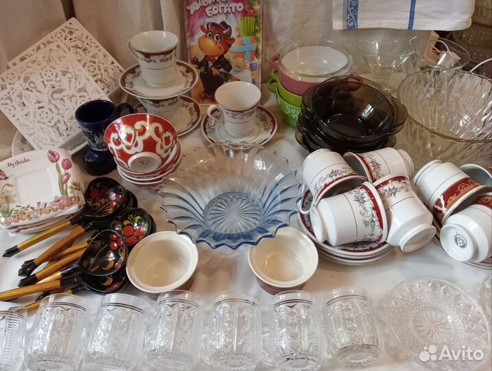 Посуда, чайные пары, салатники, хрусталь