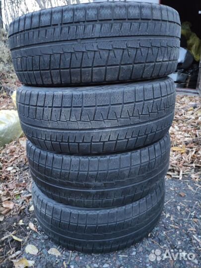 Bridgestone Blizzak Ice 225/45 R18 100T