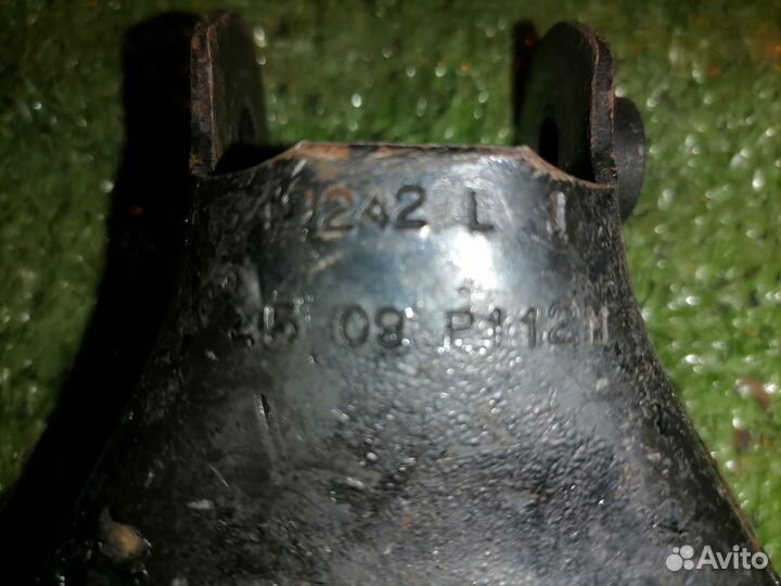 Опора двигателя (подушка двс) 4N516P082 Volvo S40