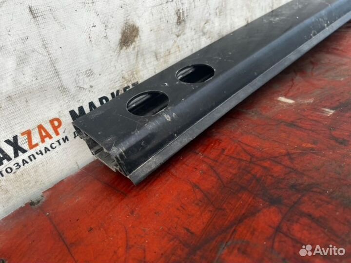 Рейлинг на крышу левый Suzuki Grand Vitara 2008