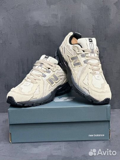 Кроссовки New Balance 1906R